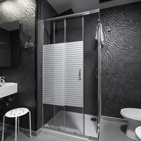 Deco Hotel