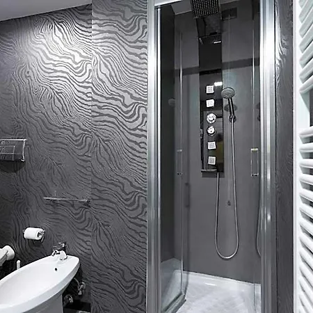 Deco 2*