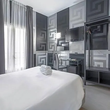 Отель Deco Флоренция