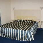 Hotel Deco 2*