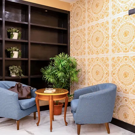 Hotel Deco 2*